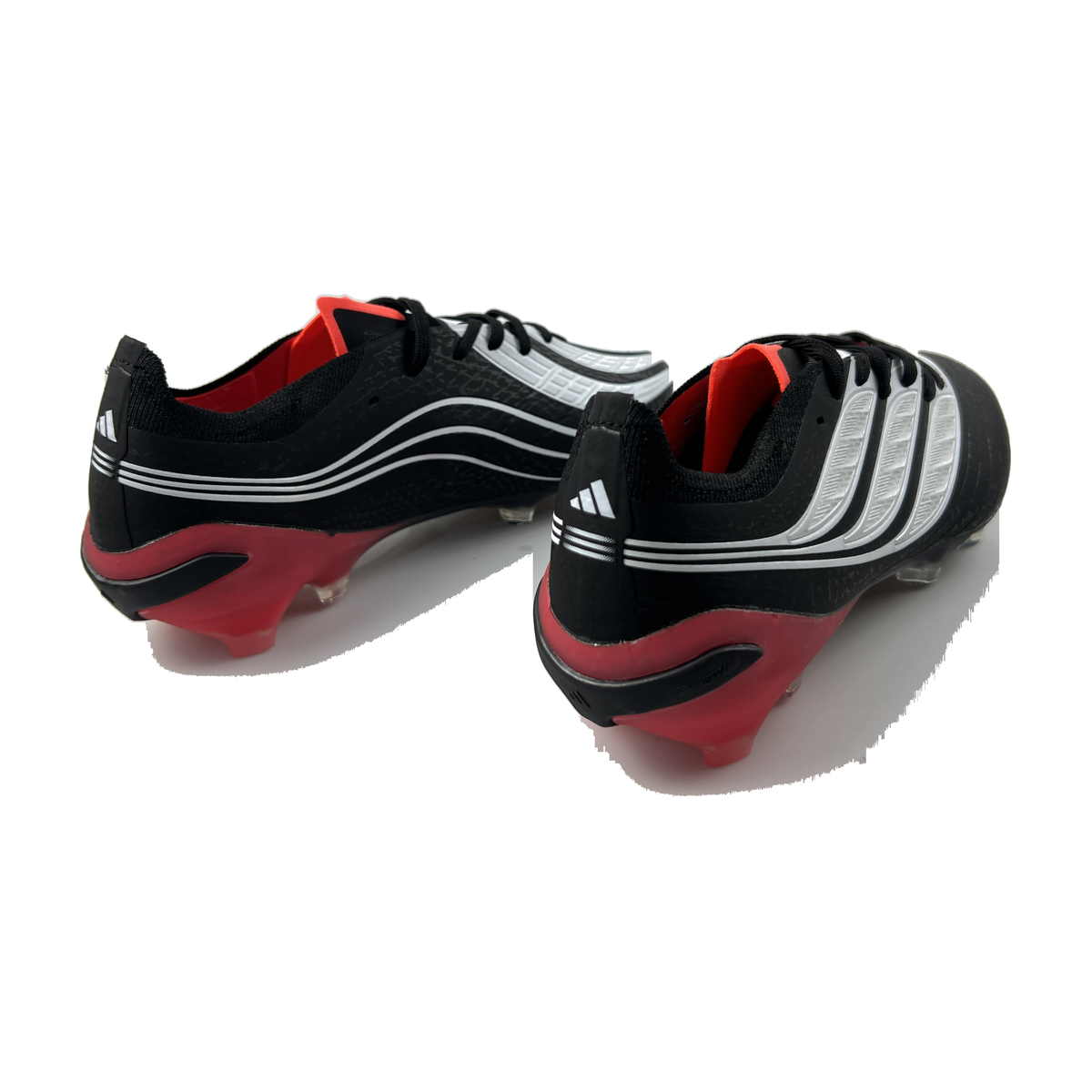 Predator 27 Elite Tongue FG Negro Rojo Gris