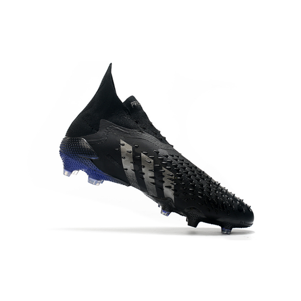 Predator Freak Black