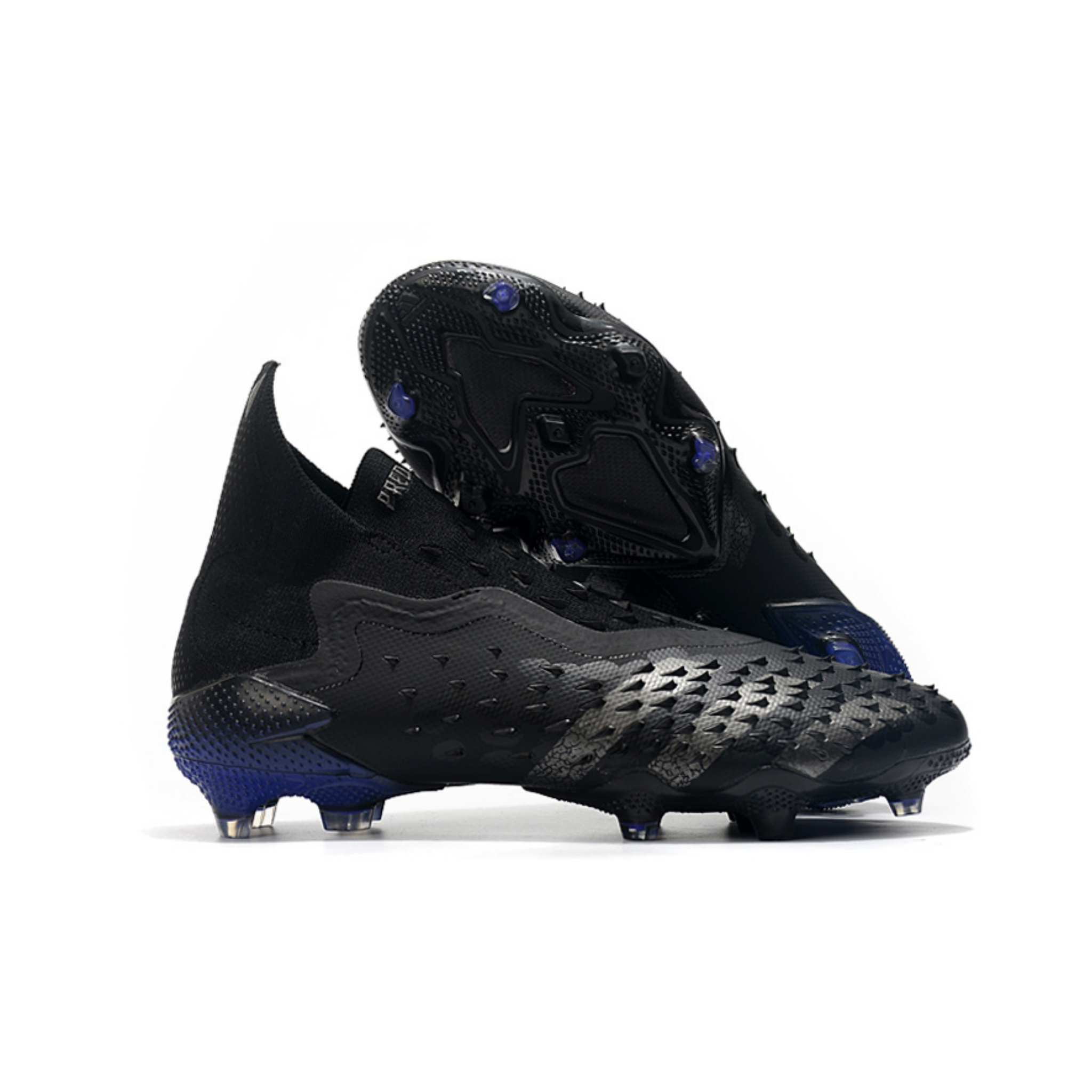 Predator Freak Black