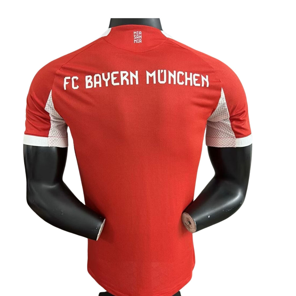 Bayern Munich local 25/26